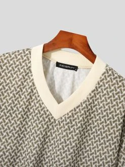 Mens Allover Print Contrast V-Neck T-shirt -Incerun Shop 0a0e64ea 9bd9 4fd8 b29f 544400e047cb