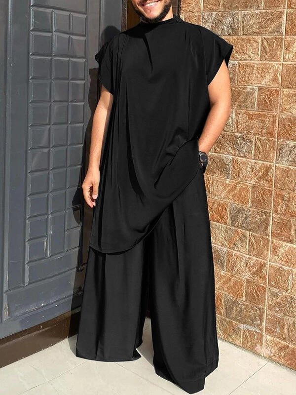 Men Plain Pleated Loose 2 Piece Set 3 Men Plain Pleated Loose 2 Piece Set