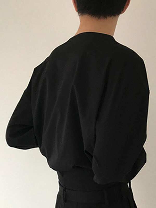 Mens One-Line Neck Pocket Loose Shirt 5 Mens One-Line Neck Pocket Loose Shirt - Image 3