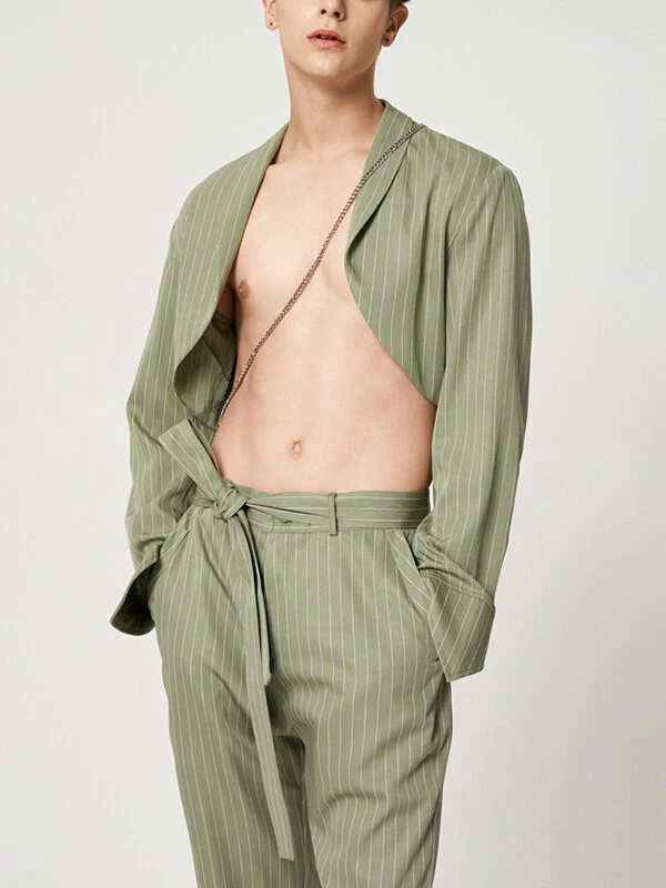 Mens Striped Curve Hem Long Sleeve Cropped Blazer 5 Mens Striped Curve Hem Long Sleeve Cropped Blazer - Image 3