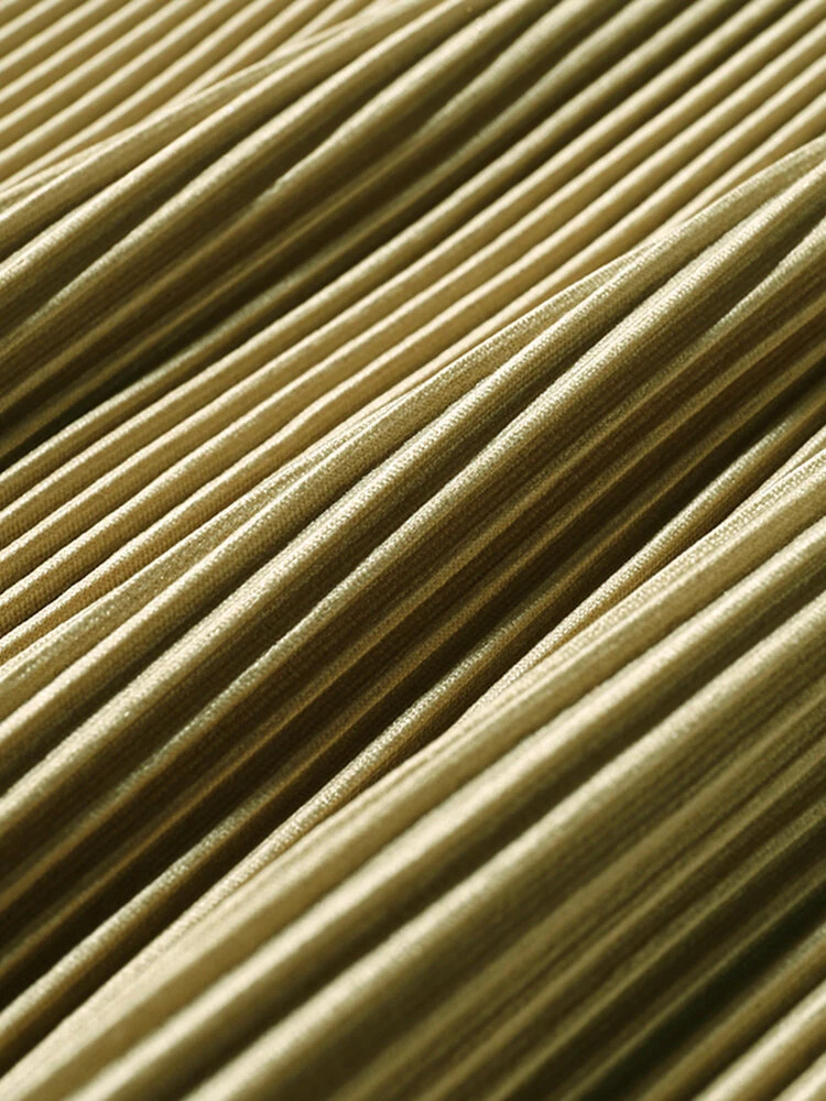 Mens Pleated Round Neck Long Sleeve T-Shirt 8 Mens Pleated Round Neck Long Sleeve T-Shirt - Image 6